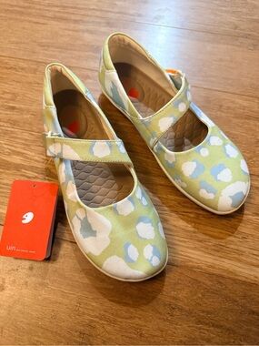 UIN Mary Jane Canvas Flats in Green White Pale Blue leopard print